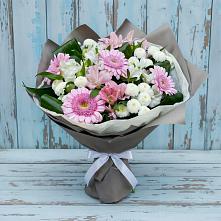 Букет цветов из:  Герберы, Альстромерии и Хризантемы в Ревде Мурманской области