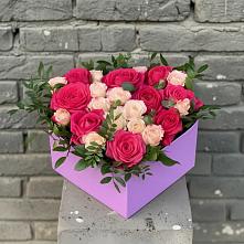 Цветочная композиция из Розы в коробке в Ревде Мурманской области