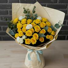 Букет цветов из:  Розы в Ревде Мурманской области