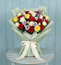 Букет цветов из:  Розы в Ревде Мурманской области