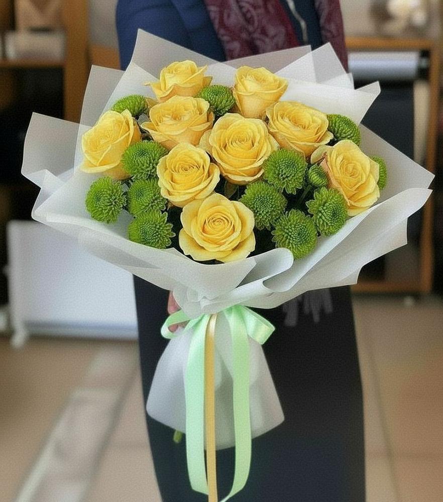 Букет цветов из: Хризантемы и Розы в Ревде Мурманской области