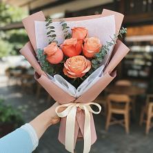 Букет цветов из:  Розы в Ревде Мурманской области