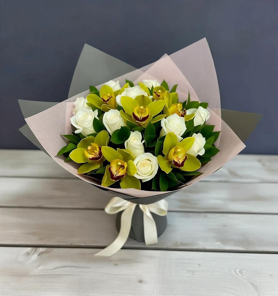 Букет цветов из: Орхидеи и Розы в Ревде Мурманской области