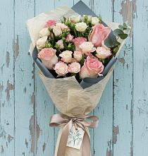 Букет цветов из:  Розы в Ревде Мурманской области