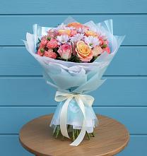 Букет цветов из:  Хризантемы и Розы в Ревде Мурманской области