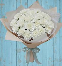 Букет цветов из:  Гвоздики в Ревде Мурманской области