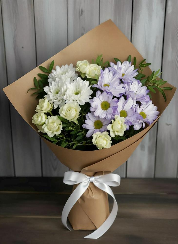 Букет цветов из: Хризантемы и Розы в Ревде Мурманской области