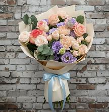 Букет цветов из:  Розы, Лизиантусы и Гвоздики #REPLACE_PRED# Ревде Мурманской области