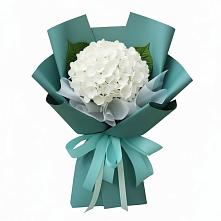 Букет цветов из:  Гортензия в Ревде Мурманской области
